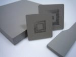 微細穴加工が要求されるICテストソケット向けに、帯電防止特性を発揮する淡色の加工用樹脂母材「SPLAS Silverシリーズ」を開発