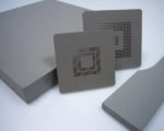 微細穴加工が要求されるICテストソケット向けに、帯電防止特性を発揮する淡色の加工用樹脂母材「SPLAS Silverシリーズ」を開発